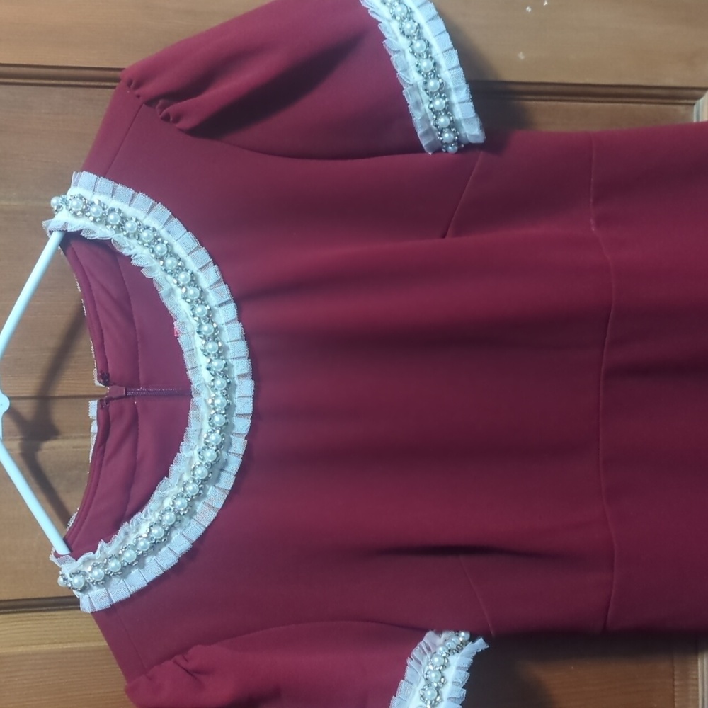 Betsey Johnson Burgundy Midi Dress with Cream Trim 4 - Picture 2 of 6